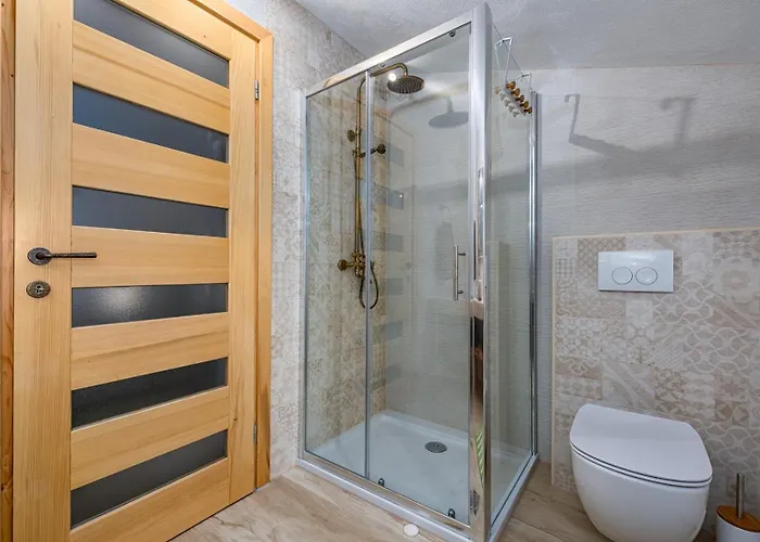 Rustic Stone House With Pool * Marčana